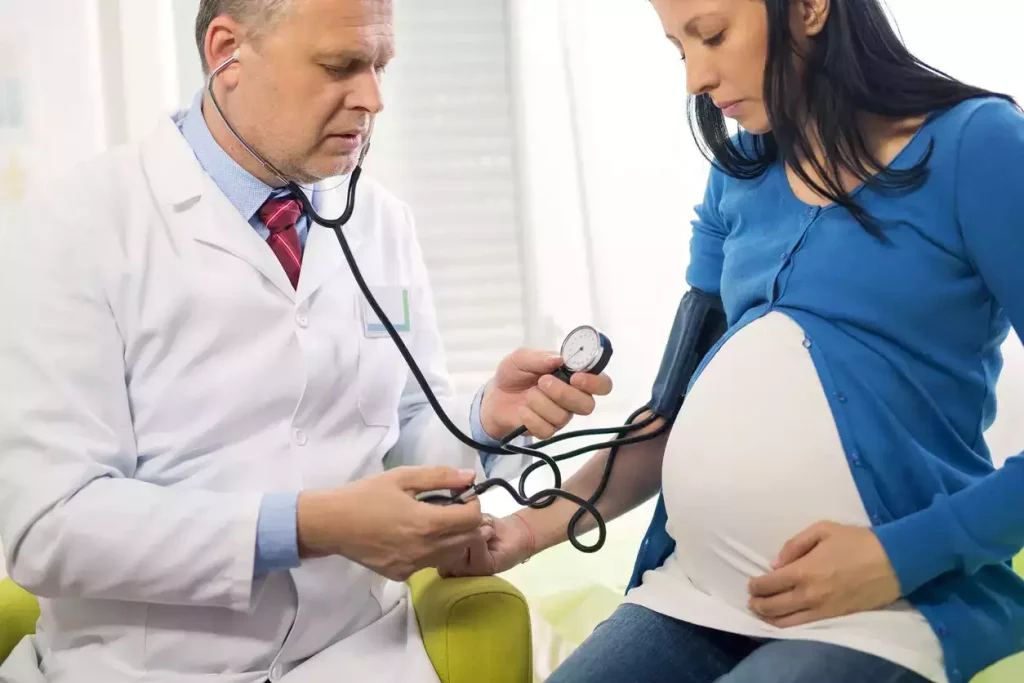 Preeclampsia Risks with High Blood Pressure during Pregnancy - Motherhood Hospital India
